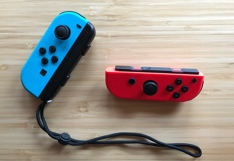 The plural of Joy-Con is “Joy-Con.”